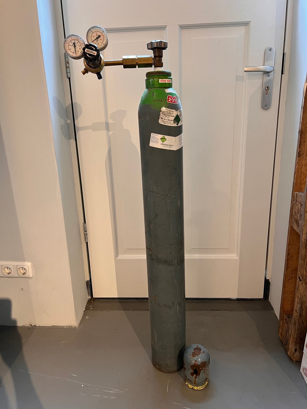 Argon gasfles lassen met weldkar drukregelaar, Ophalen of Verzenden
