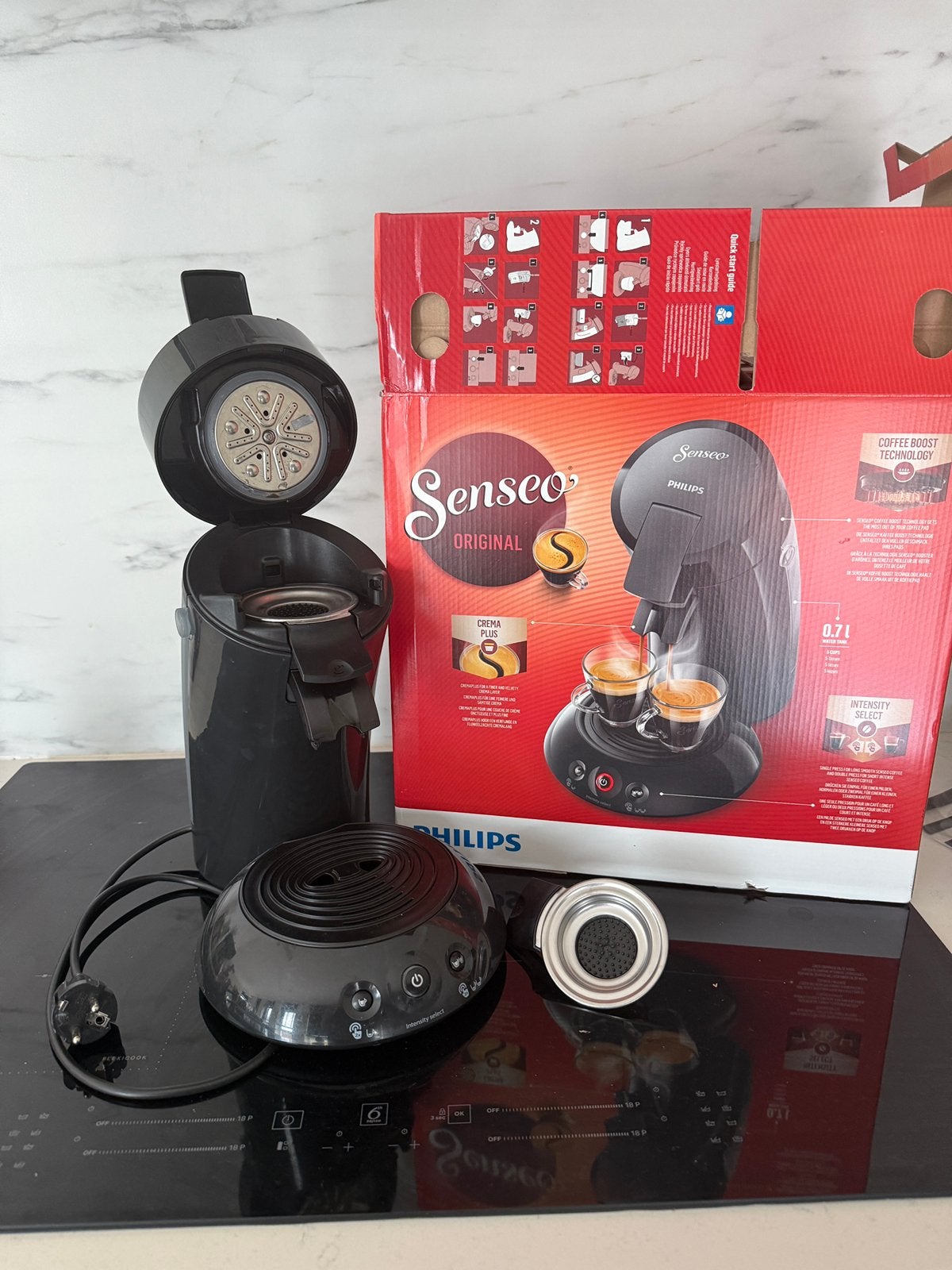 Senseo koffiezetapparaat, 2 tot 4 kopjes, Ophalen of Verzenden, Zo goed als nieuw, Koffiemachine