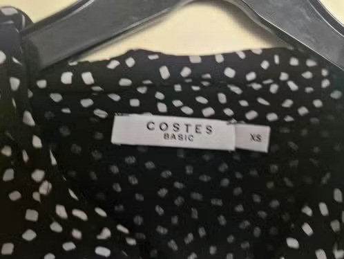 Zwarte blouse met witte stippen Maat xs hh, Costes, Zwart, Onbekend, Ophalen of Verzenden
