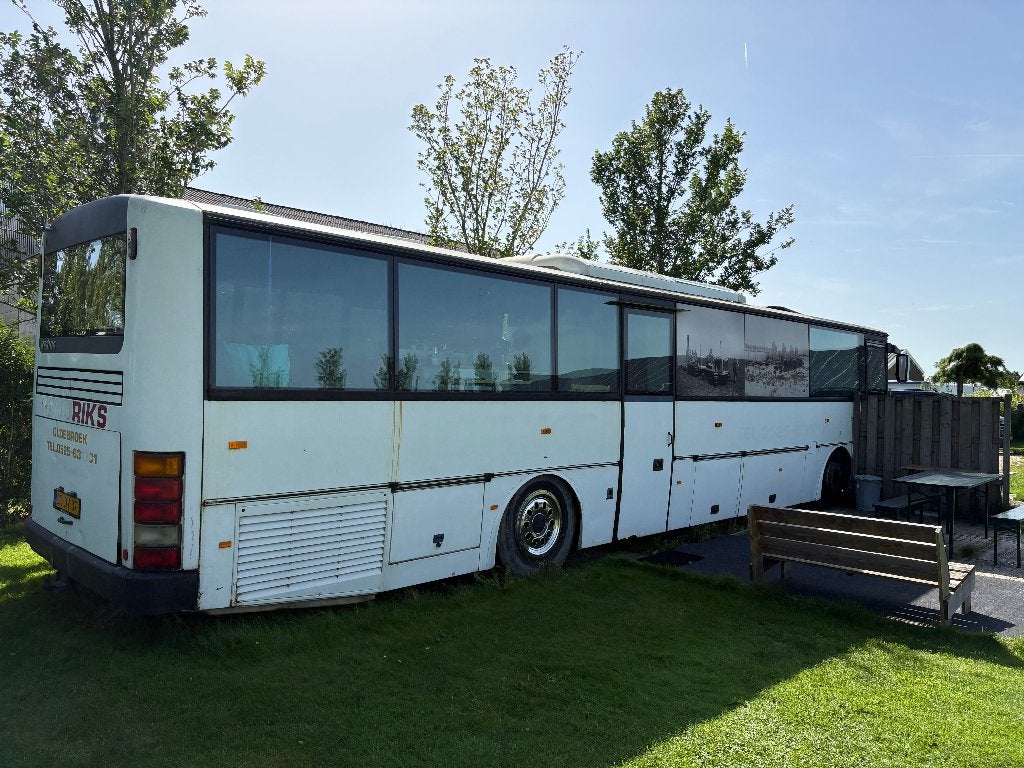 Touring car bus camper / Mobiel chalet / stacaravan