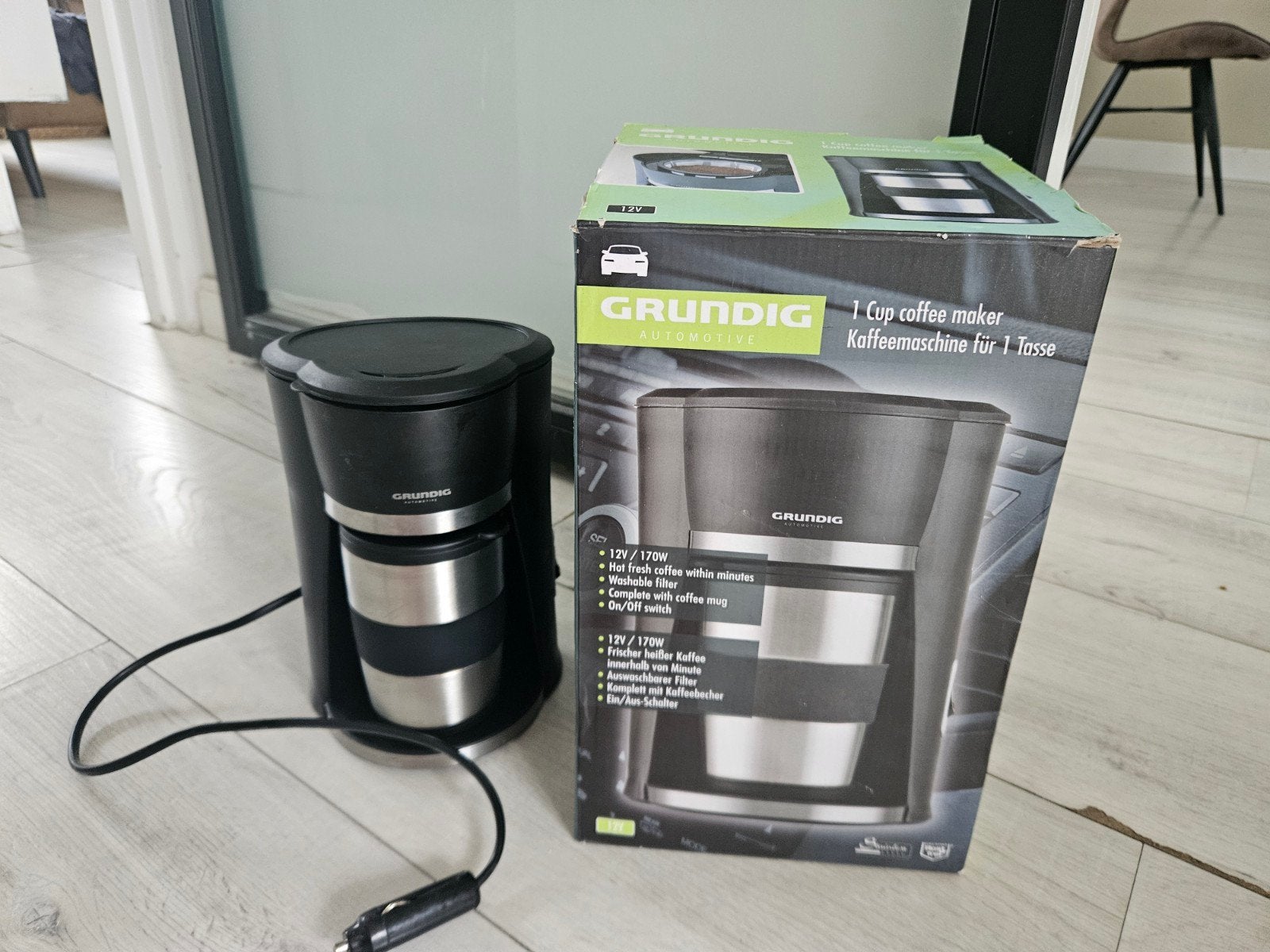 Grundig 1-kops koffiemachine voor in de auto (12V), Witgoed en Apparatuur, Koffiemachine, Gemalen koffie, Ophalen of Verzenden