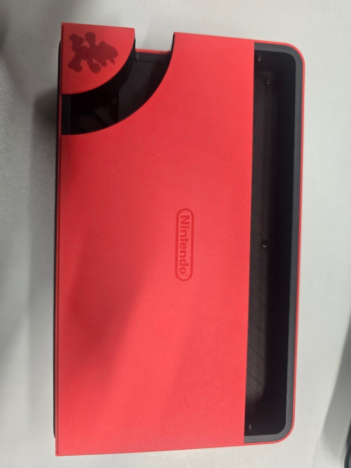 Foto 14 van Nintendo Switch Mario Limited Edition