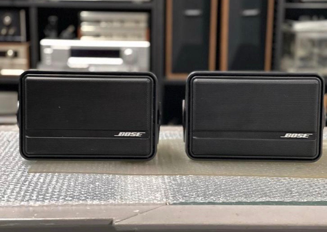 Bose 25 Surface Mount speakers, Bose, Inclusief muurbeugels, Overige typen, Zo goed als nieuw