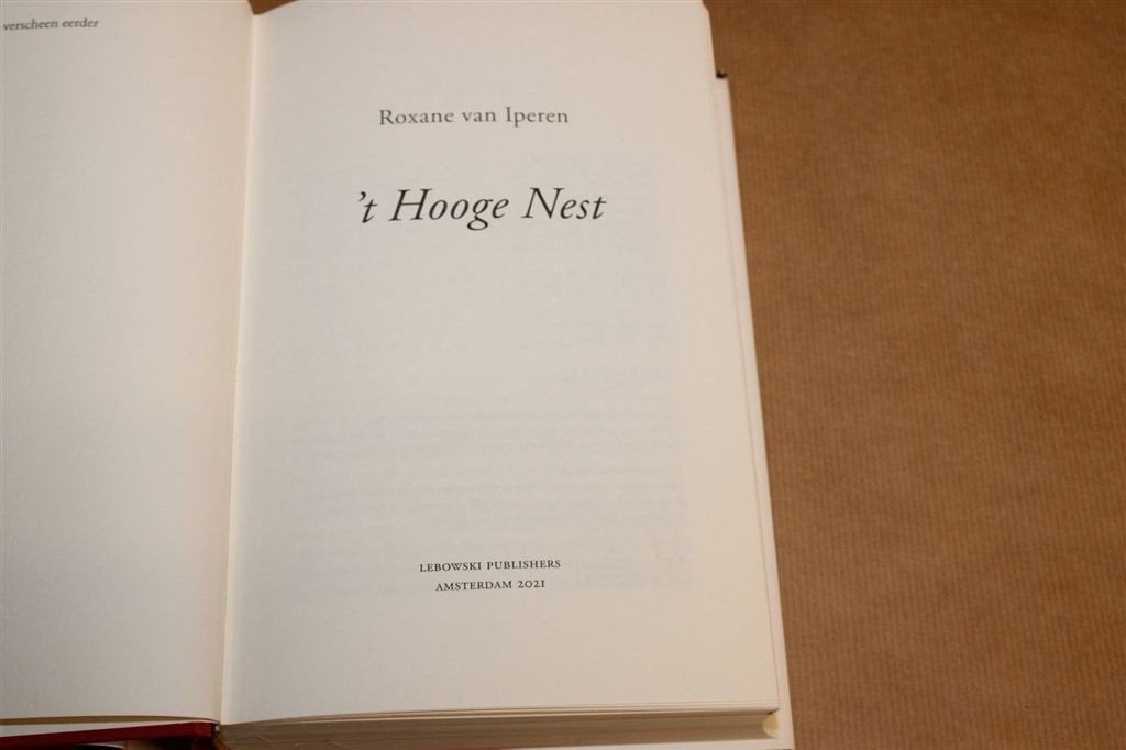 t Hooge Nest — Joodse Onderduik & Verzet WOII, Van Iperen, Boeken, Ophalen of Verzenden, Zo goed als nieuw