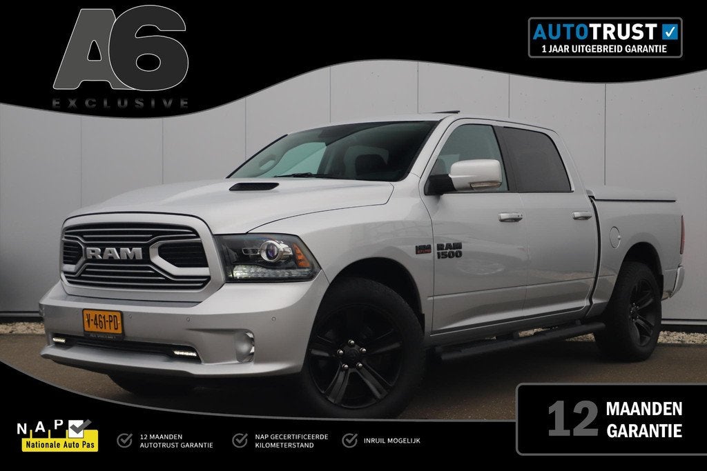 Dodge Ram 1500 5.7 V8 4x4 Quad Cab 6'4 Laramie Silver / Blac, Automaat, Automatische klimaatregeling, Gebruikt, 5654 cc