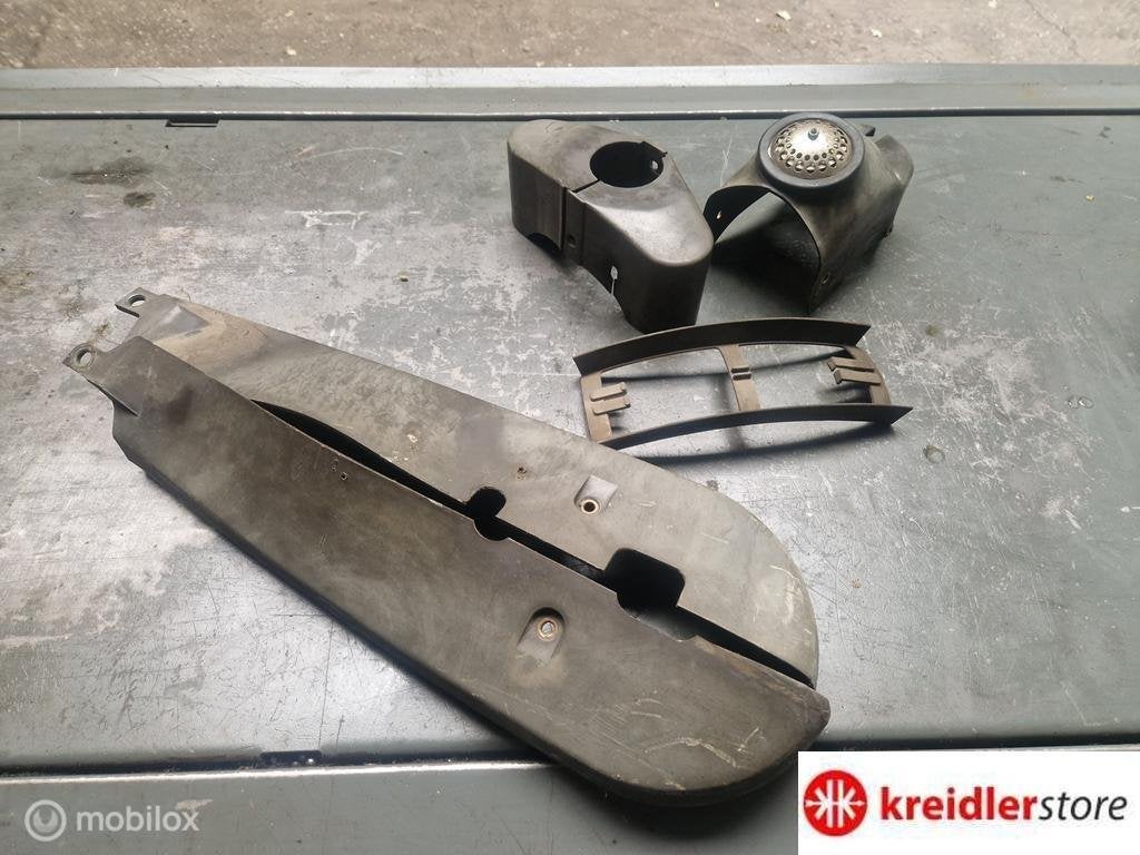 Kreidler buffeltank kunststof delen compleet ( origineel )