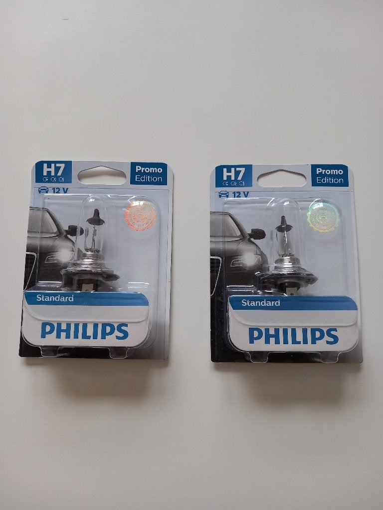 Twee H7 Philips autokoplampen te koop (12 volt), Ophalen of Verzenden, Nieuw