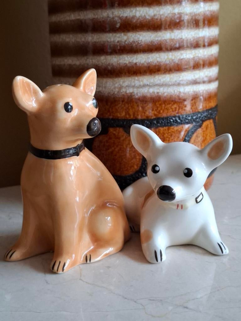 Peper en zoutstel porselein honden, Verzamelen, Ophalen of Verzenden, Zo goed als nieuw, Dier