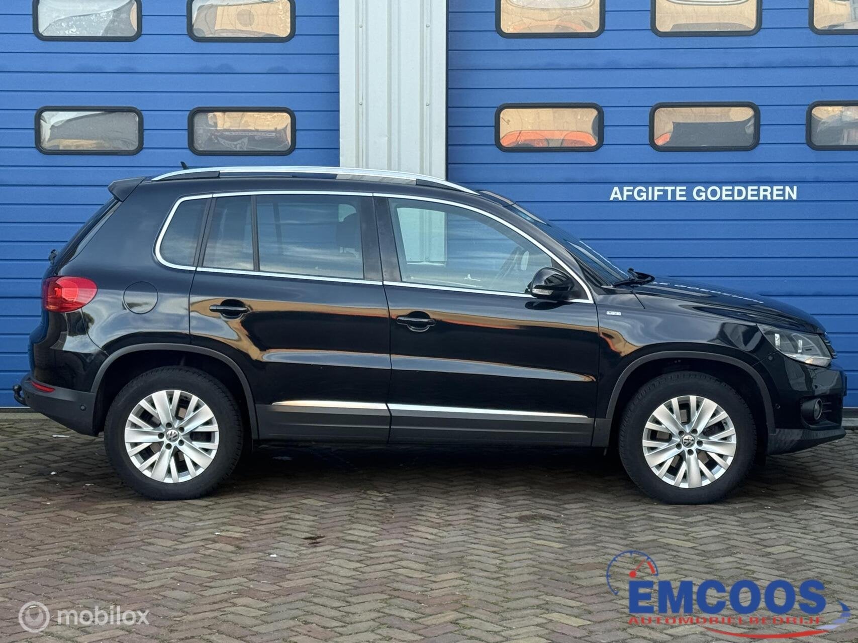 Volkswagen Tiguan 1.4 TSI R-Line Edition * Airco * Cruise Co, Auto's, Voorwielaandrijving, Euro 5, 15 km/l, Gebruikt