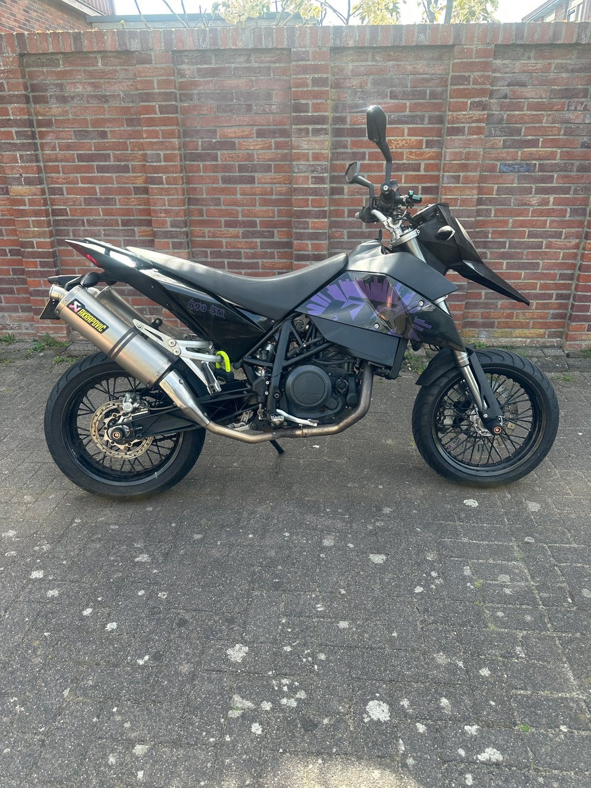 Ktm sm 690 - 2008 (opknapper) lage km-stand, 690 cc, 1 cilinder, 12 t/m 35 kW