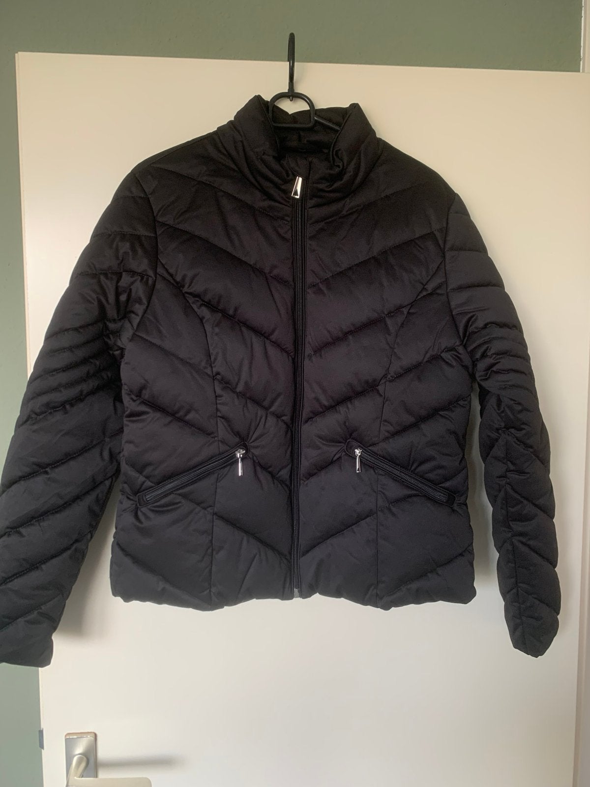 Tussenjas winterjas zwart, Ophalen of Verzenden, Nieuw, Maat 38/40 (M), Zwart