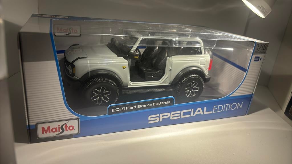 Ford bronco badlands 2021 maisto 1.18, Maisto, Ophalen of Verzenden, A, A