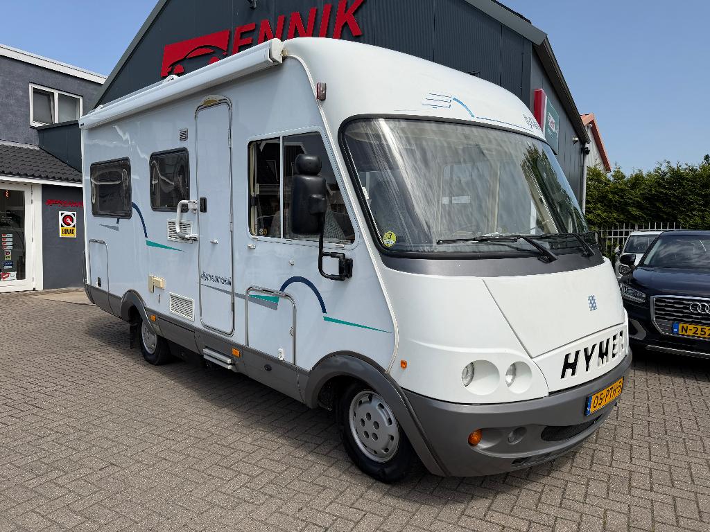 Hymer 574 2.8 JTD / Dak Airco en Motor Airco , Top staat, Caravans en Kamperen, Campers, Bedrijf, tot en met 4, Integraal, Hymer