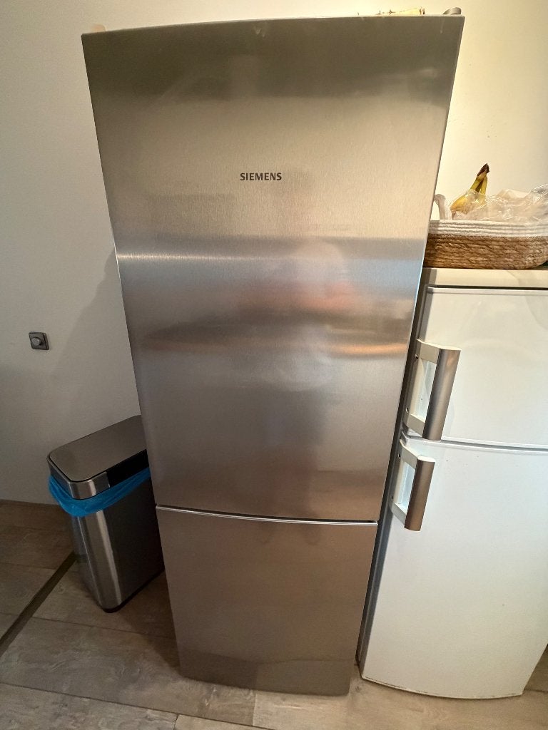 Siemens Koel-vriescombinatie 180 cm – €150, Samsung, 200 liter of meer, Samsung@gmail.com, Met aparte vriezer