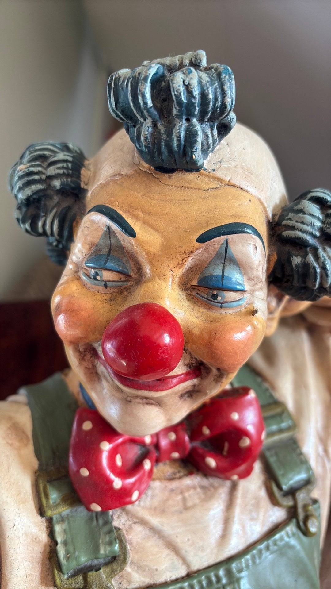 Kunst. Beeld clown met strik, Verzamelen, Ophalen of Verzenden, Overige typen