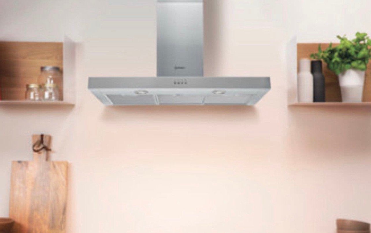 Indesit afzuigkap te koop, Ophalen, Gebruikt, Wandschouwkap, Recirculatie