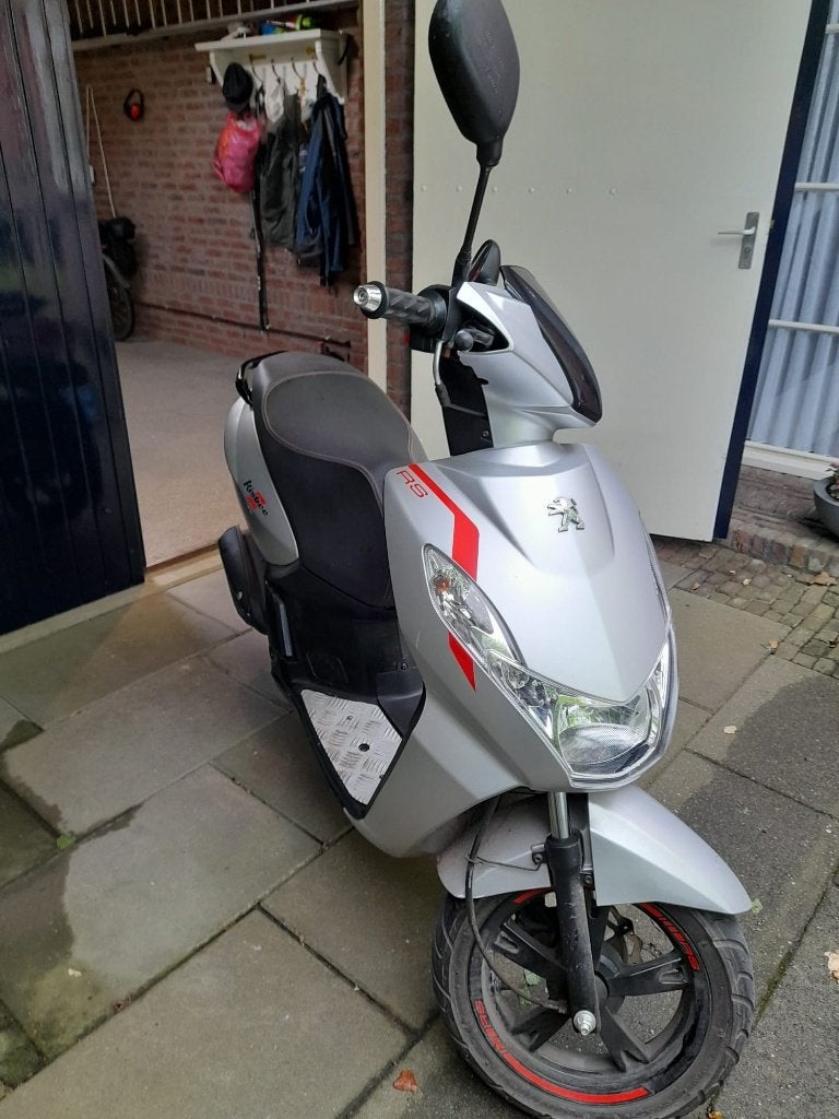 Scooter, Peugeot Kisbee, Ophalen, Zo goed als nieuw