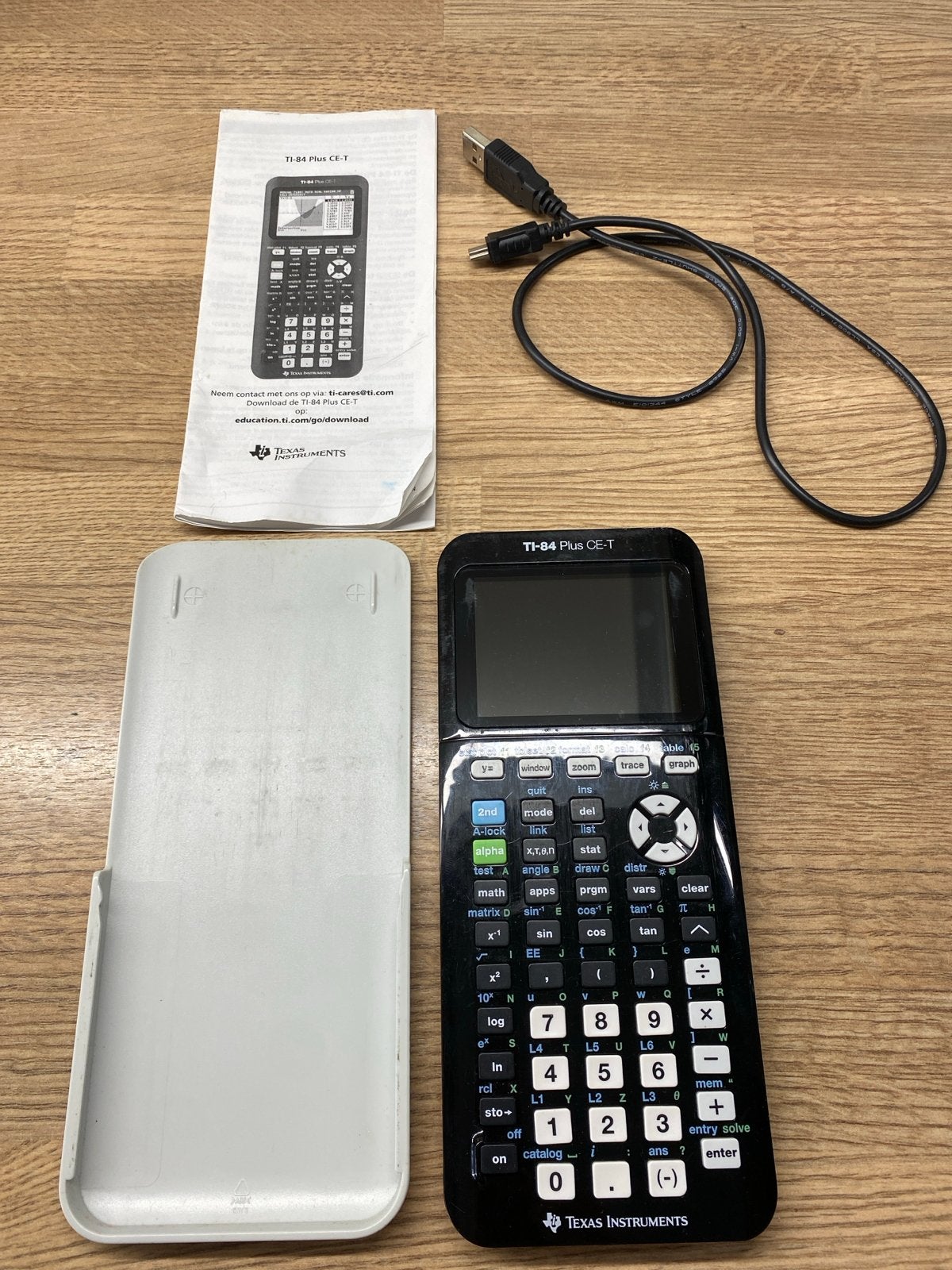 Texas instruments TI-84 Plus CE-T, Ophalen of Verzenden, Grafische rekenmachine, Zo goed als nieuw