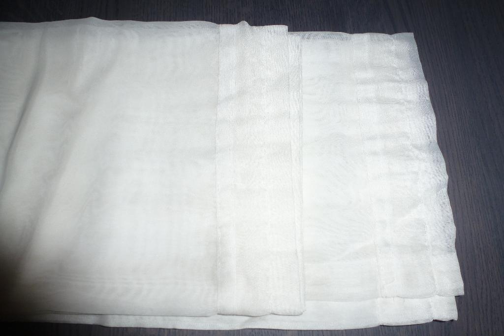 1 mooi glasgordijn span gordijn creme 95 x 90 cm, Ophalen of Verzenden, Zo goed als nieuw, Wit