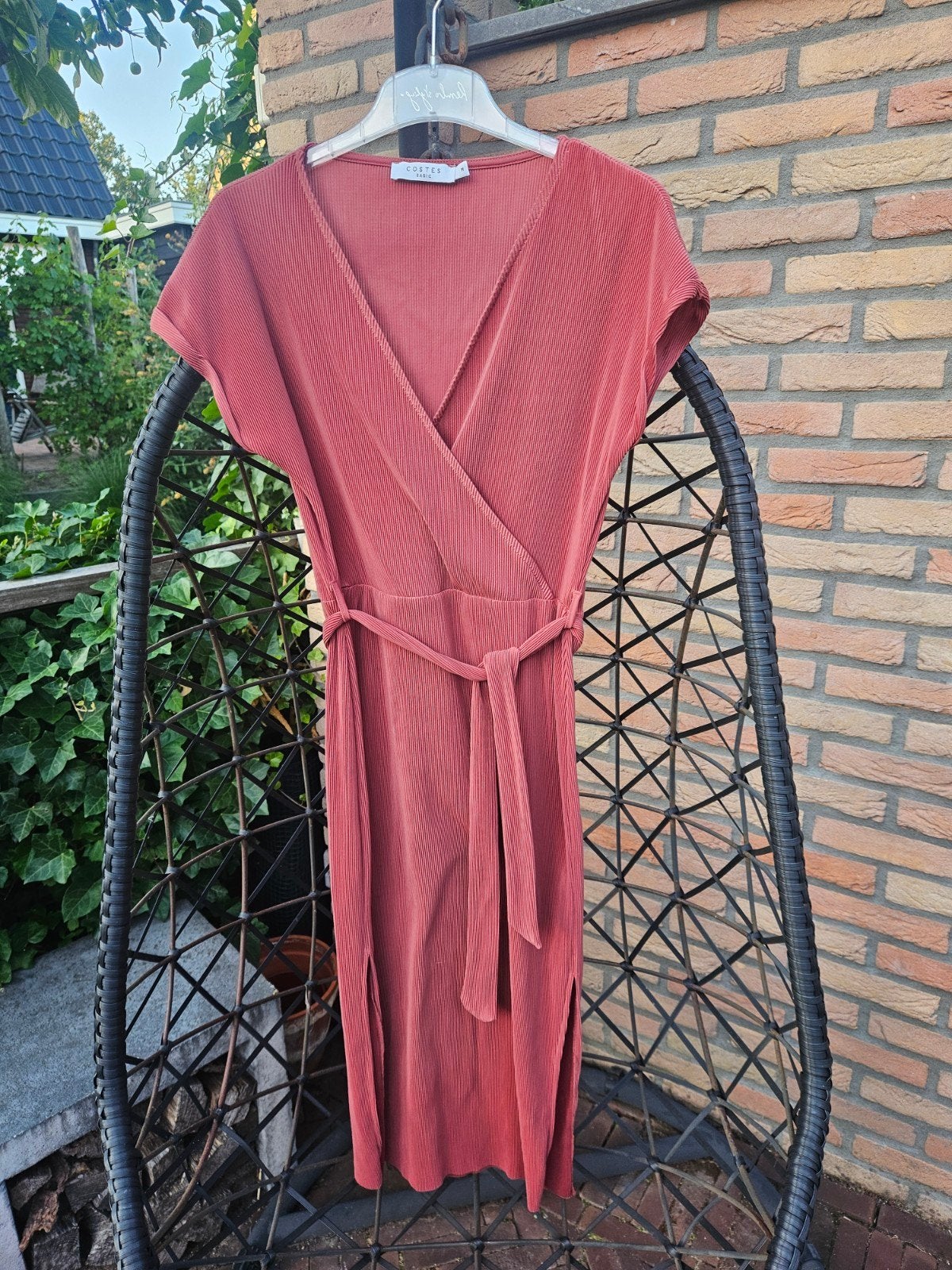 Costes Lange jurk M/38, Maat 38/40 (M), Bruin, Ophalen of Verzenden, Zo goed als nieuw
