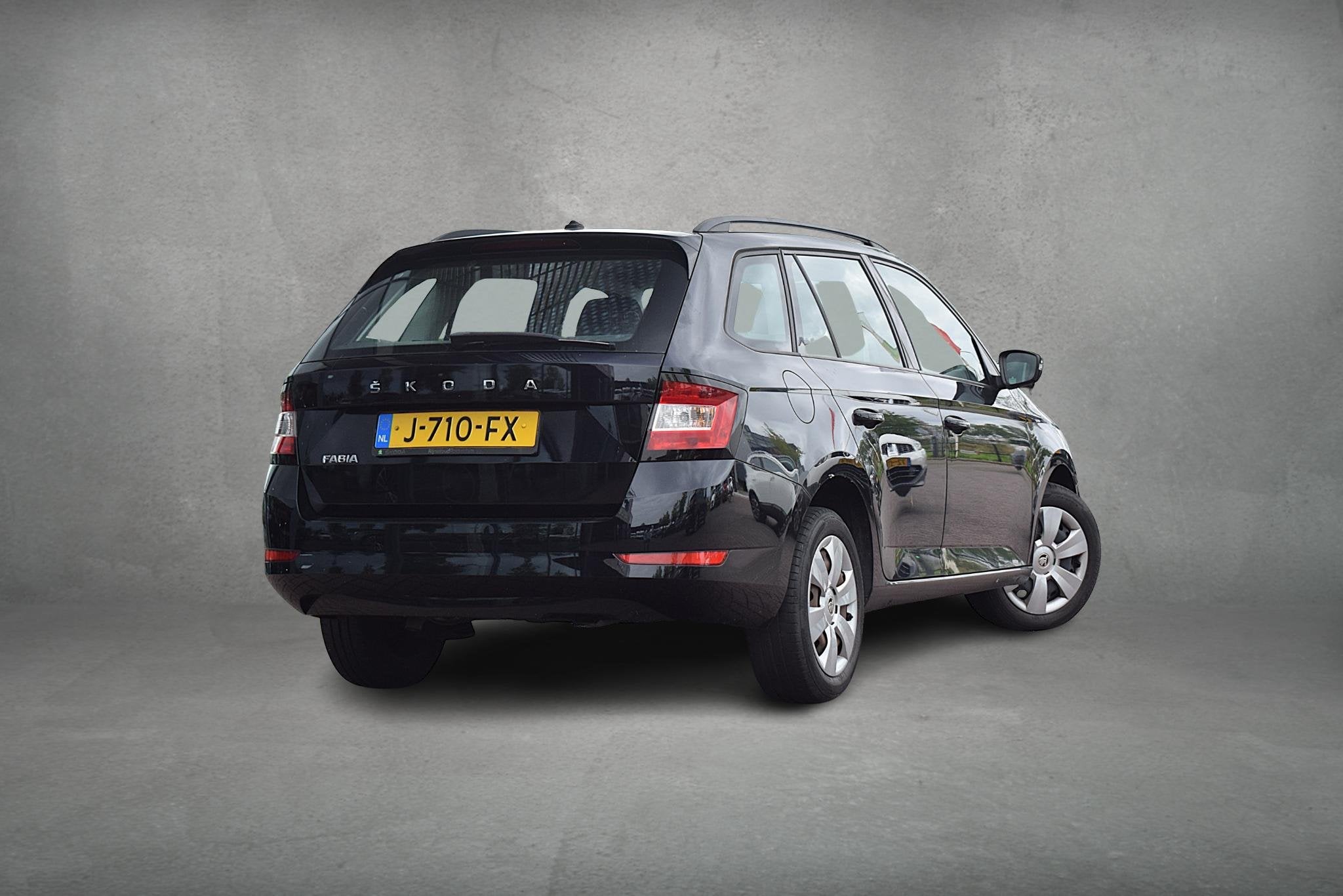 Skoda Fabia Combi 1.0 TSI Active | Apple CarPlay | Cruise |, Auto's, Stof, Gebruikt, 95 pk, 1036 kg
