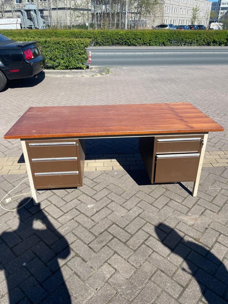 Directeur bureau met slot voor lades, Gebruikt, ., Ophalen of Verzenden, 85 cm