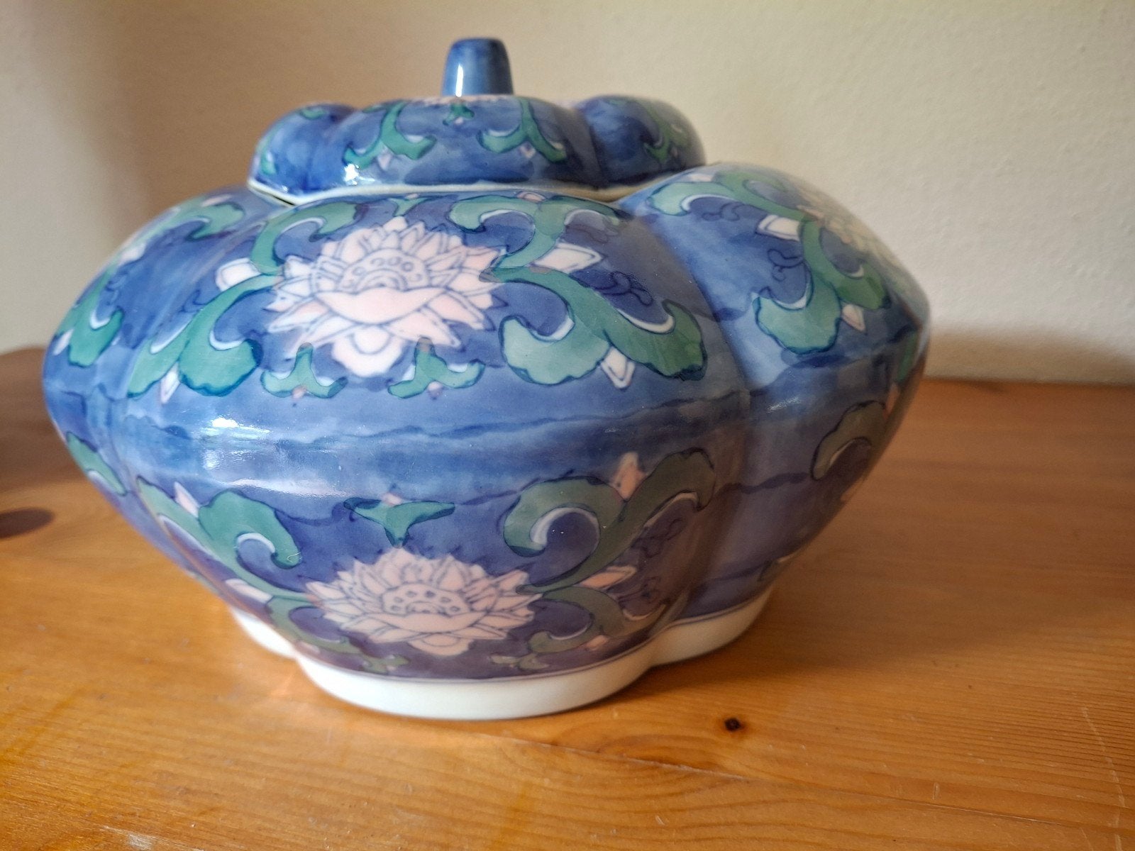 Antieke Chinese porseleinen pot met deksel, bloemmotief, Ophalen of Verzenden