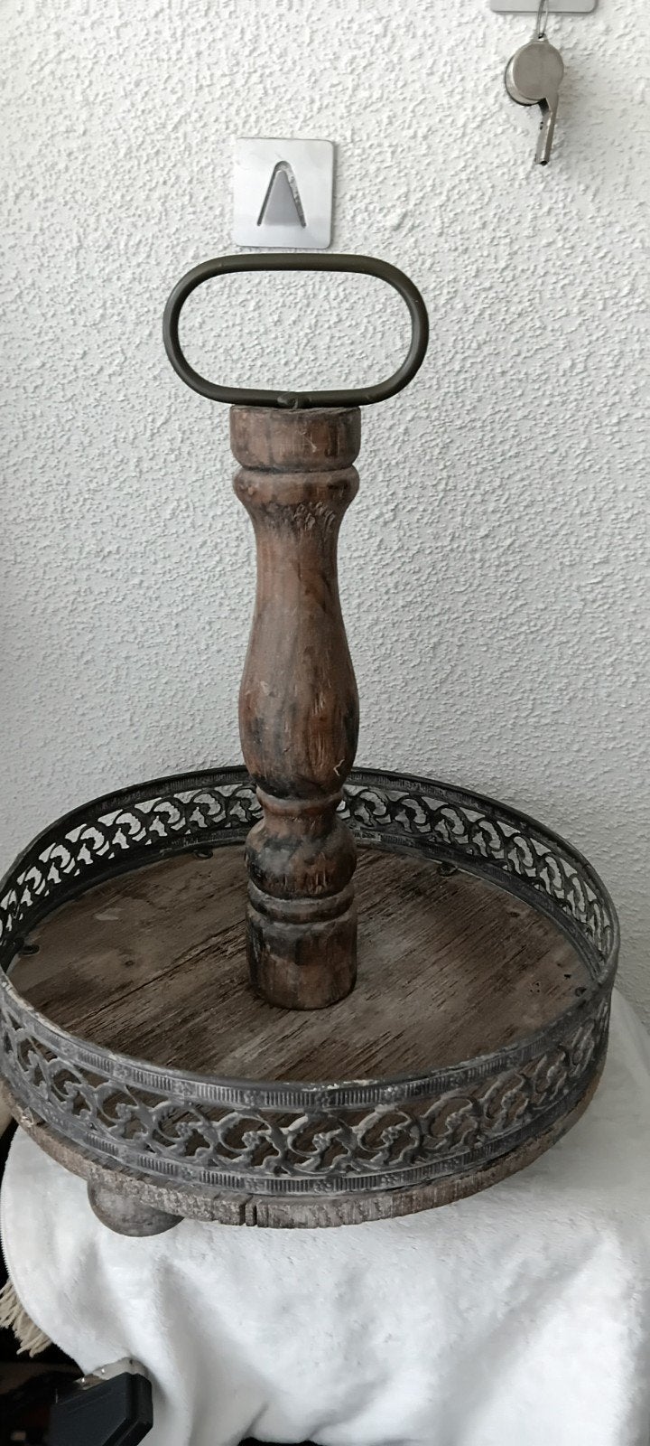 Robuuste etagère in landelijke stijl - 30 cm doorsnee, Gebruikt, Overige typen, Rond, Ophalen of Verzenden