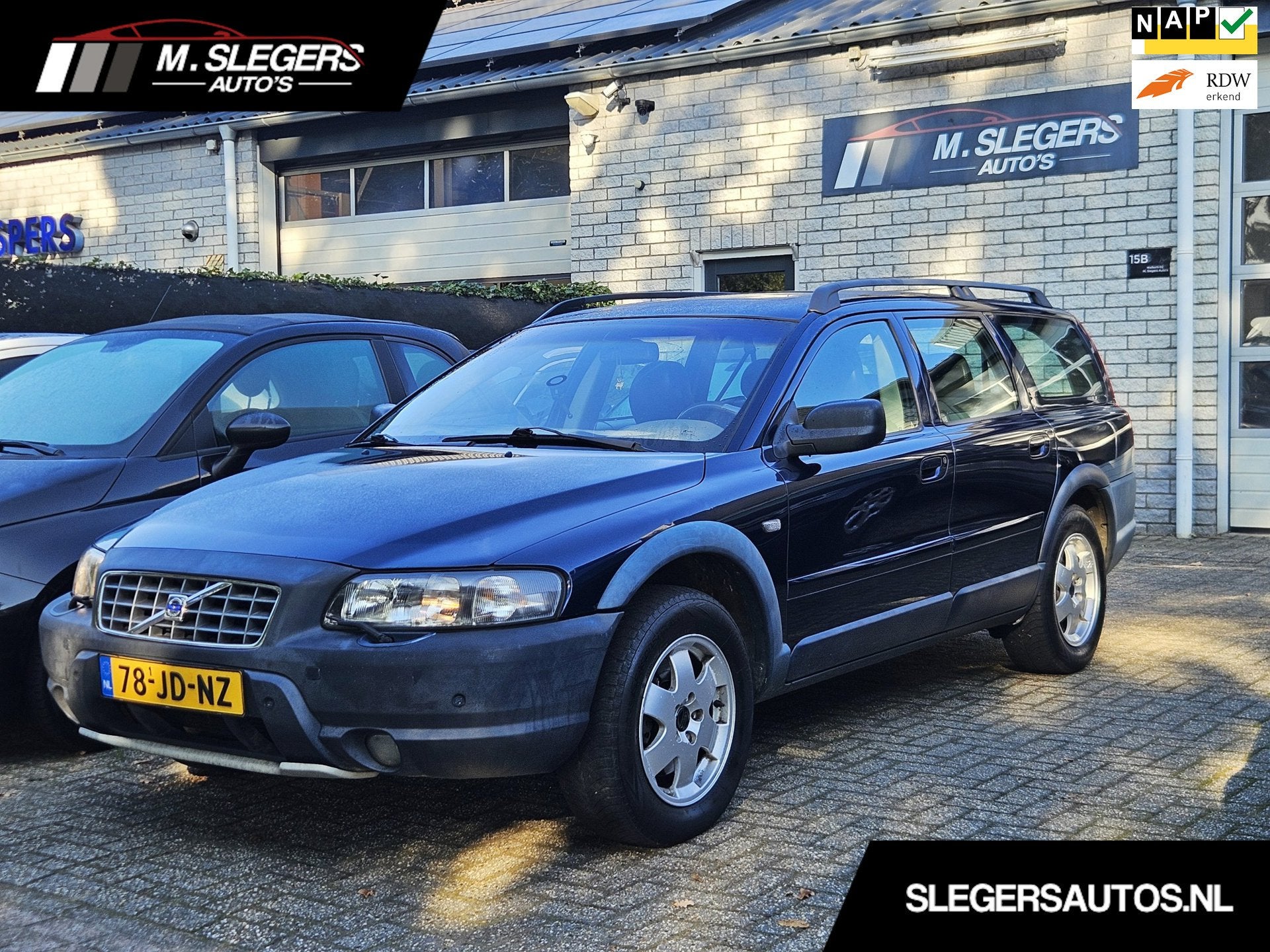 Volvo V70 Cross Country 2.4 T Geartronic Ocean Race*Rijd goe, Blauw, 2435 cc, Vierwielaandrijving, 93 €/maand