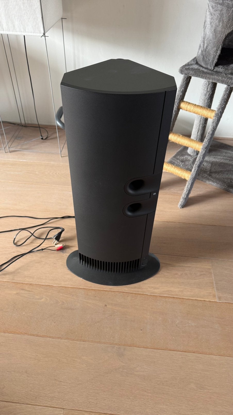JBL actieve subwoofer met aan/uit- en volumeknop, Ophalen, Gebruikt, Subwoofer, JBL