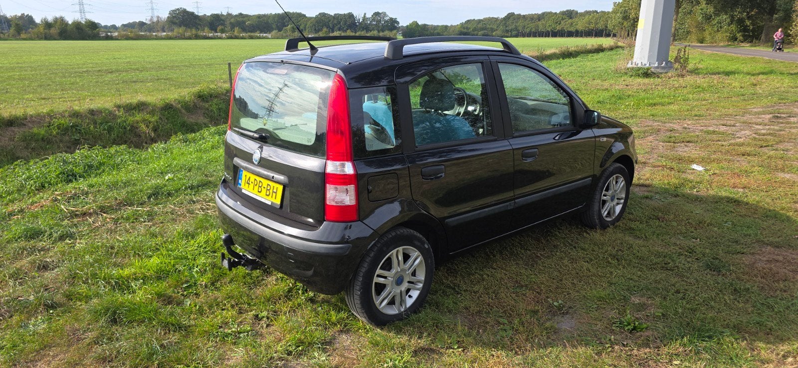 Fiat Panda 1.2 2004 Zwart, Voorwielaandrijving, Stof, Elektrische ramen, Zwart