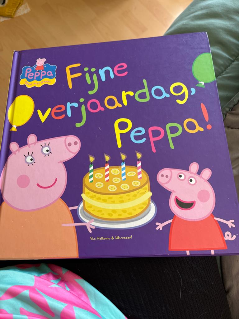 Fijne Verjaardag, Peppa! - Peppa Pig Boek, Fictie algemeen, Jongen of Meisje, Ophalen of Verzenden, Zo goed als nieuw