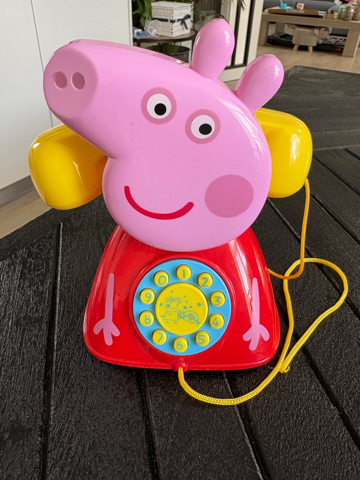 Peppa Pig Telefoon met geluid en wieltjes, Ophalen of Verzenden, Zo goed als nieuw, Overige typen, Met geluid