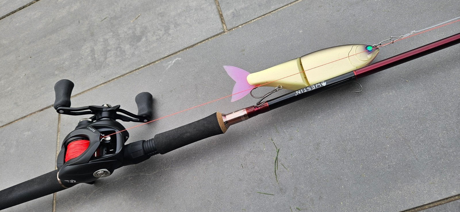 Westin w6 powercast-t + Daiwa tatula 200 2026, Watersport en Boten, Ophalen of Verzenden, Zo goed als nieuw, Complete set