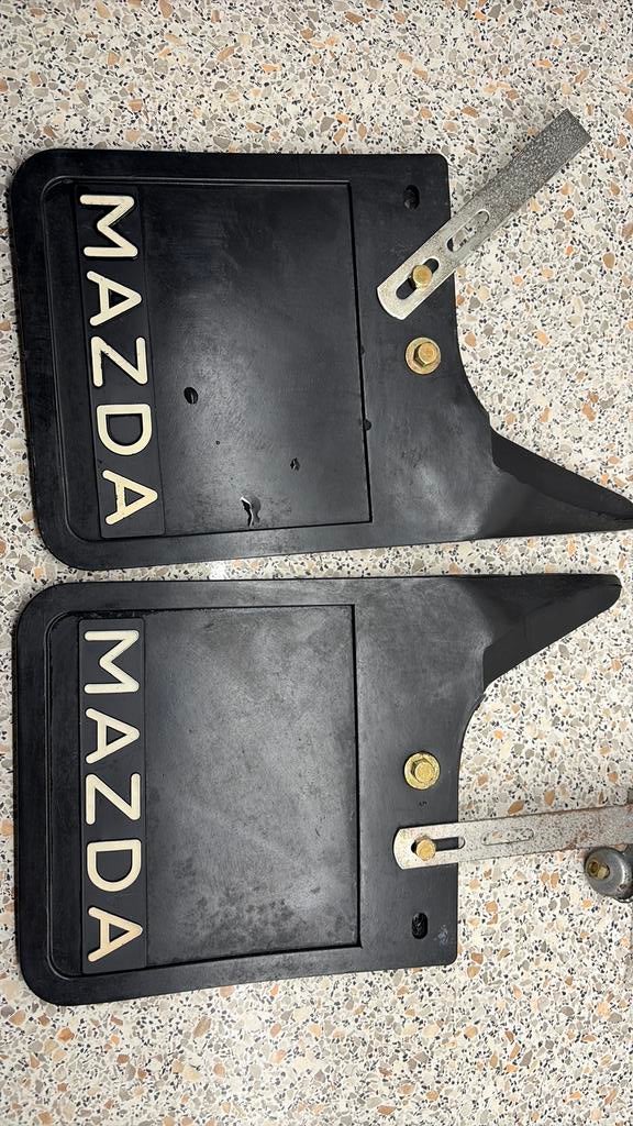 Spatlappen Mazda oldtimer, Verzenden, Gebruikt