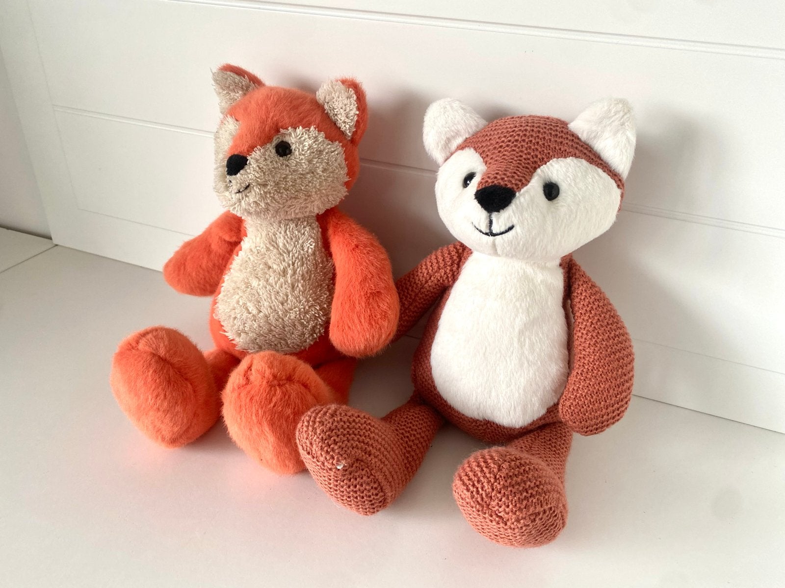 2 Hema vossen knuffels - zo goed als nieuw, Oranje, Hema, Overige karakters, Ophalen of Verzenden