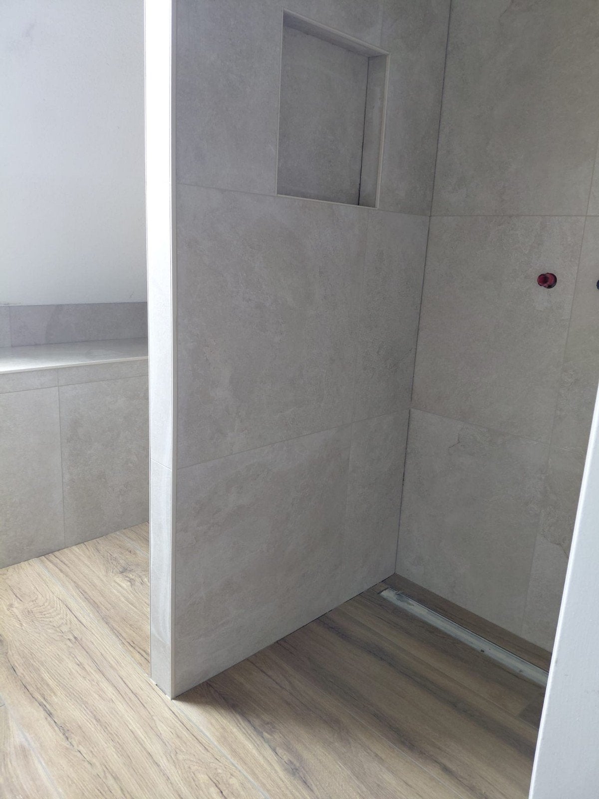 Grijze tegels 12 x vloer of badkamer 60x60 nieuw in doos, 60 cm of meer, Ophalen of Verzenden, Minder dan 5 m², Vloertegels