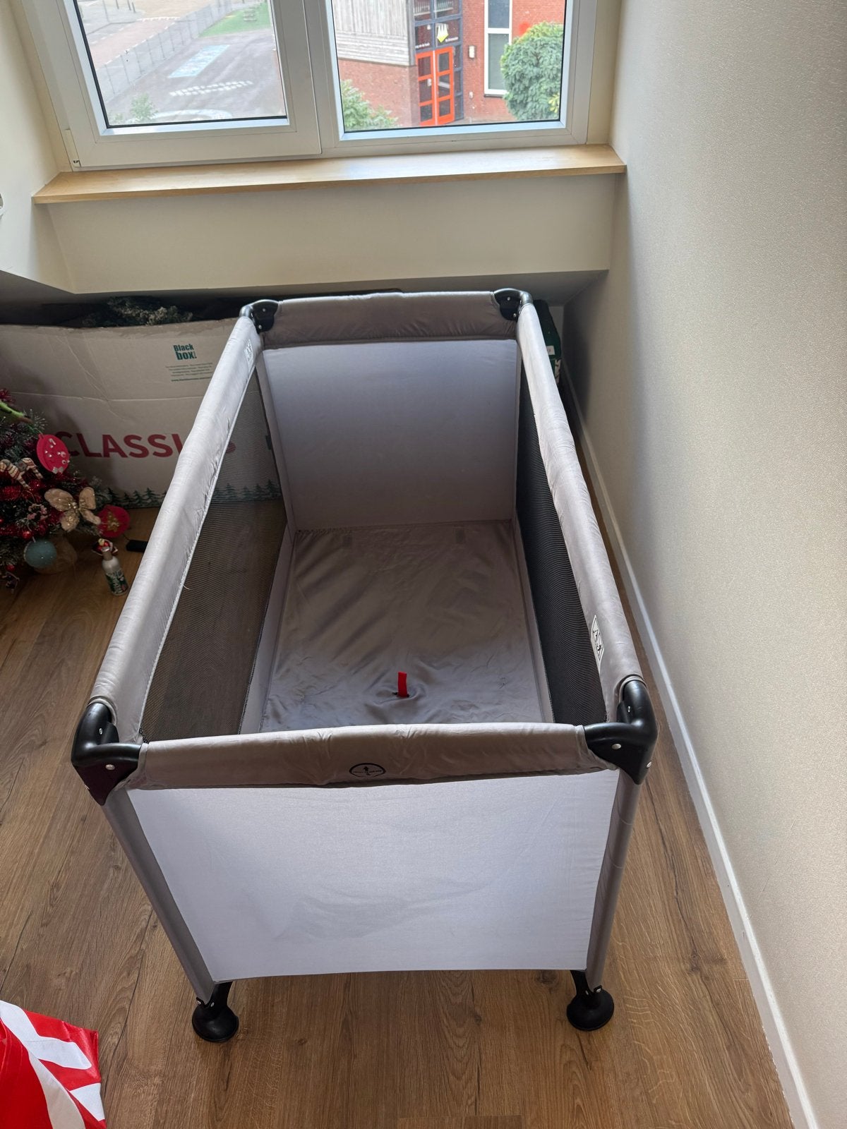 Novi Baby campingbedje - Zo goed als nieuw, Kinderen en Baby's, Ophalen of Verzenden, Zo goed als nieuw, Rechthoekig, Wieltjes