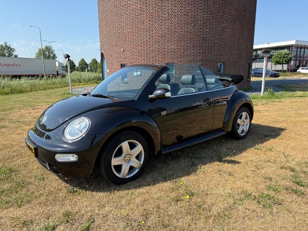 Volkswagen Beetle (Kever) 2.0 Cabriolet  lage km-stand, Auto's, Volkswagen, 4 cilinders, 4 stoelen, Zwart, 115 pk