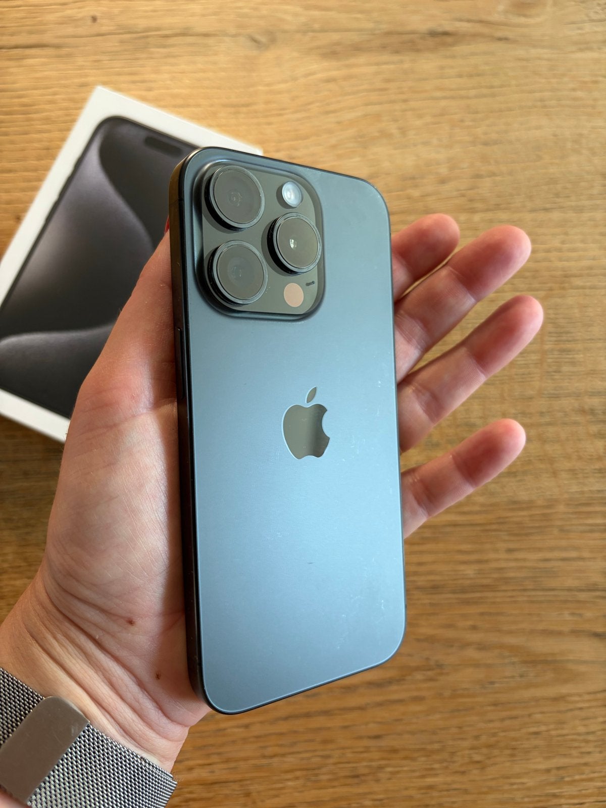 iPhone 15 Pro 128 GB Zwart - Batterij 89%, Telecommunicatie, Mobiele telefoons | Apple iPhone, Zwart, Zo goed als nieuw, Zonder simlock