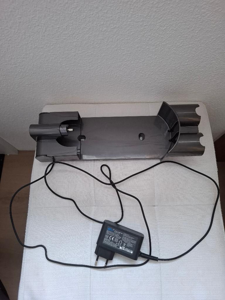 Onderdeel oplaadstation Dyson V8, Ophalen of Verzenden, Zo goed als nieuw