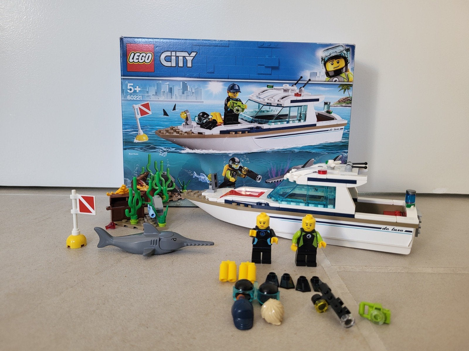 Lego City nr. 60221, City, Lego, Overige typen, Ophalen of Verzenden