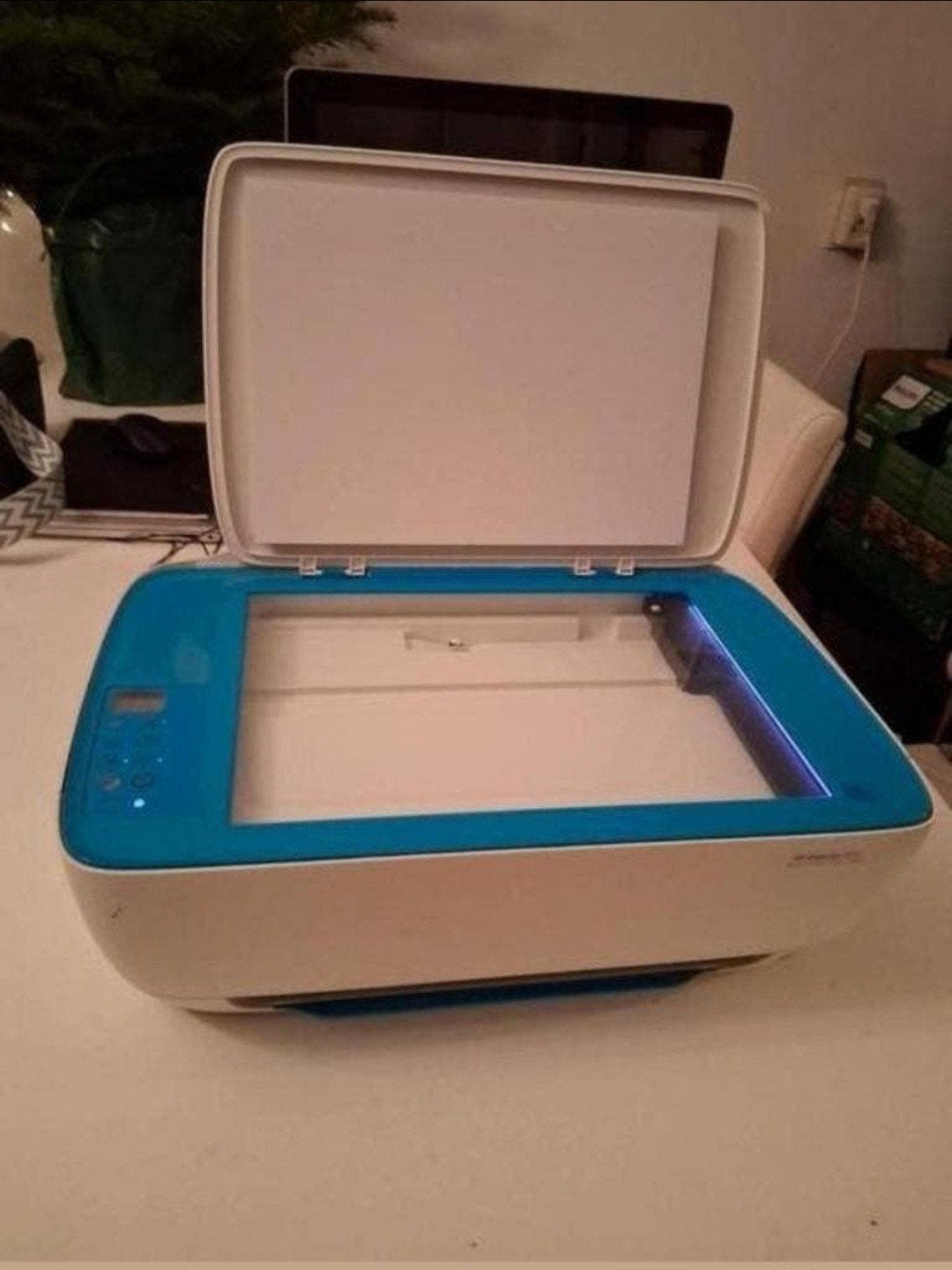 Te koop, Hp deskjet printer en scanner 3633., Ophalen, Zo goed als nieuw