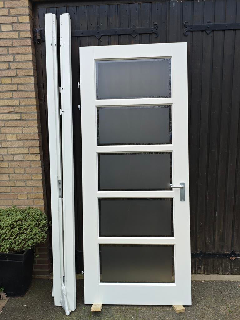 Berkvens Opdekdeur met kozijn en bovenlicht. Plafondhoog, Ophalen, Hout, 75 tot 150 cm, Deurkozijn
