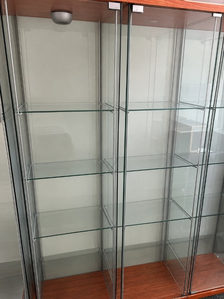 Vitrinekasten DETOLF IKEA, Ophalen, Met plank(en), Minder dan 50 cm, Gebruikt