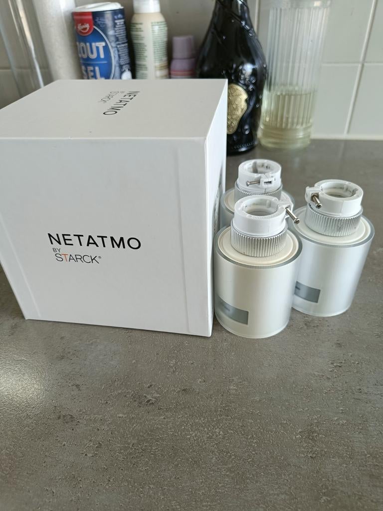 Netatmo slimme thermostaat + 3 slimme radiator knoppen, Ophalen of Verzenden
