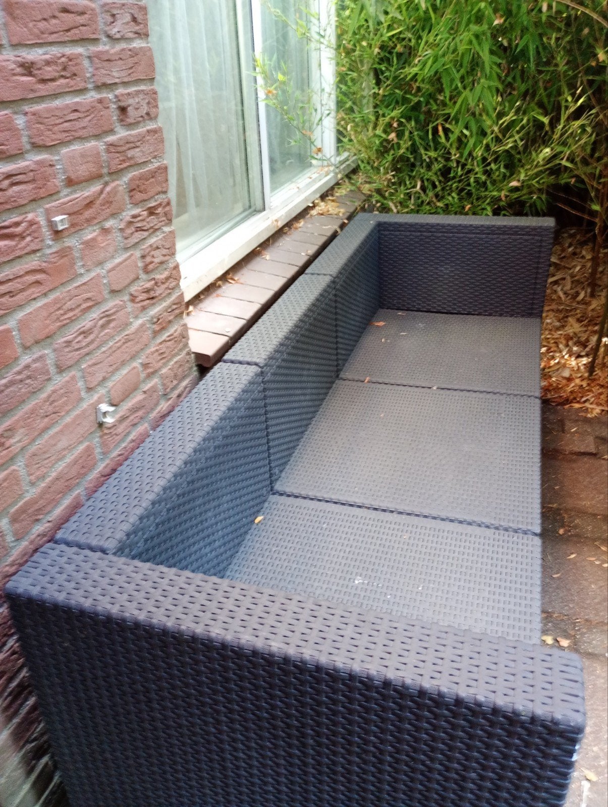 Loungebank Zwarte Wicker/kunststof-3zitplaatse, Ophalen, Gebruikt, 3 zitplaatsen, Loungeset