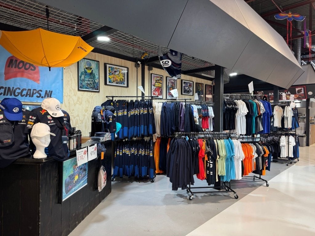 f1 merchandise Winkel Beverwijkse Bazaar, Ophalen, Nieuw, Formule 1