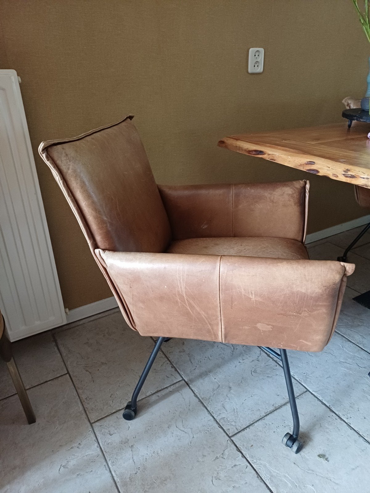 JESS 4 Leren eetkamerstoelen met wieltjes - Gebruikt, Ophalen, Gebruikt, Eén, Leer