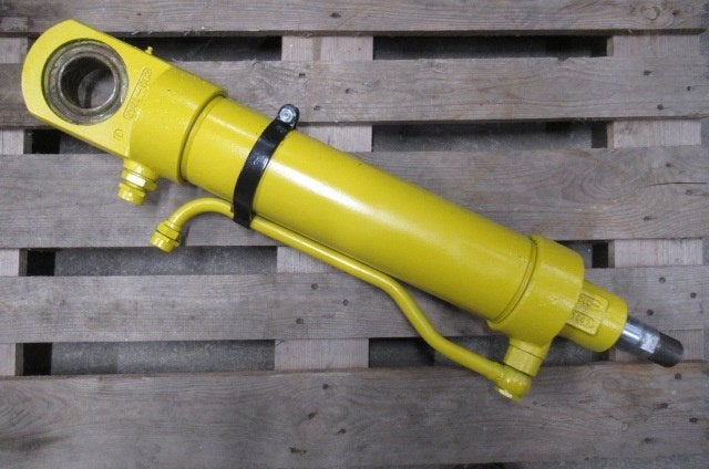 Boring 110mm slag 50cm Dubbelwerkend 15 Ton Houtklover, Tuin en Terras, Ophalen, Zo goed als nieuw, Benzine, Liggend